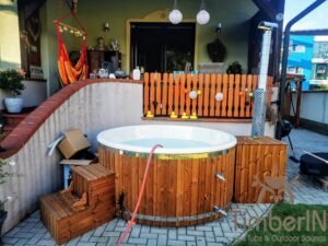 Houtgestookte Hottub Jacuzzi Met Massagejts – TimberIN Rojal (1)