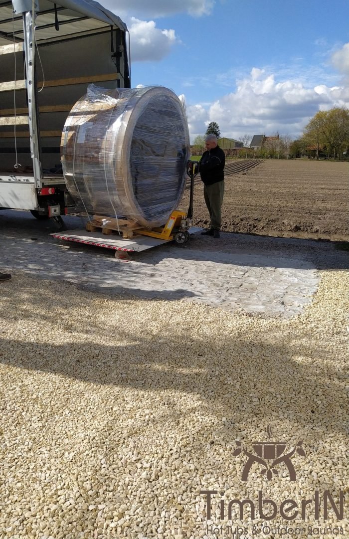 Houtgestookte Hottub Met Massagejts TimberIN Rojal, Dirk, Meulebeke, Belgiƫ (2)